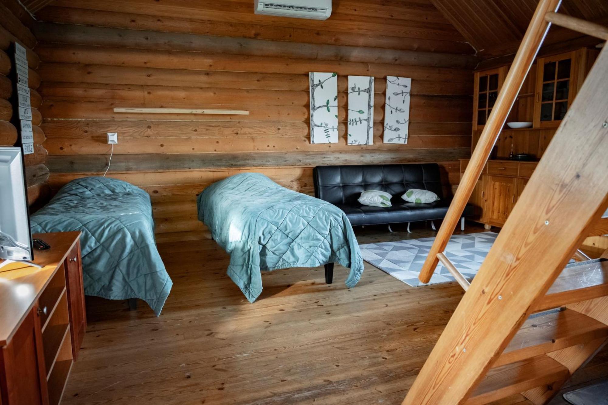 Ik Hotel & Camping Keuruu Szoba fotó