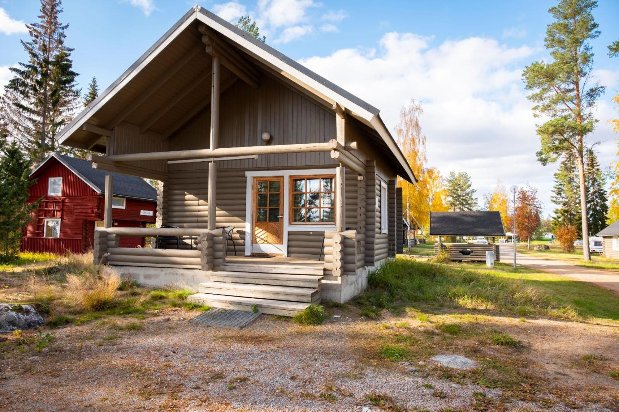 Ik Hotel & Camping Keuruu Szoba fotó