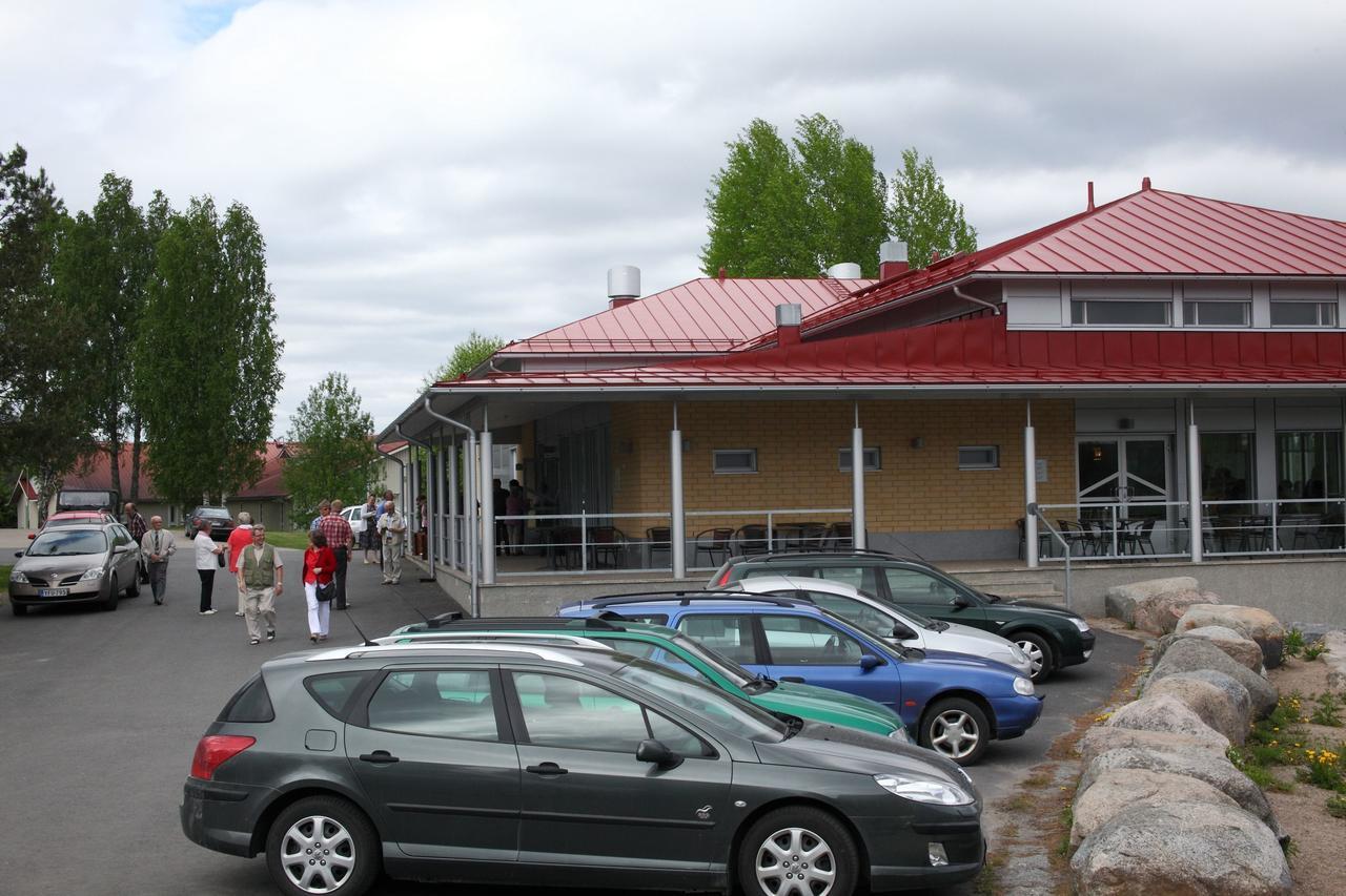 Ik Hotel & Camping Keuruu Kültér fotó